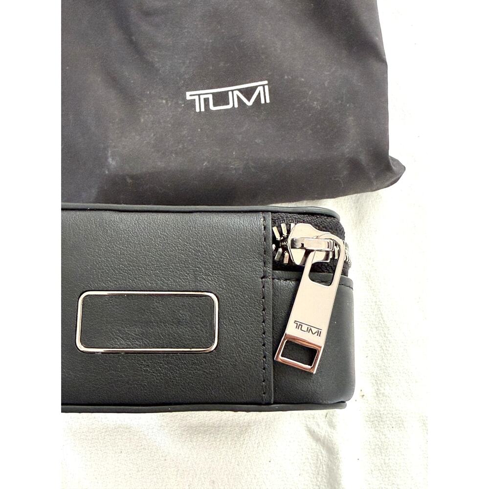 TUMI Belden Black Leather Travel 4" x 4" Zippered Jewelry Case and Gift Bag NWT - Picture 7 of 13